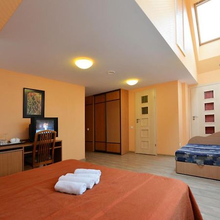 Raze Hotel Паланга Екстериор снимка