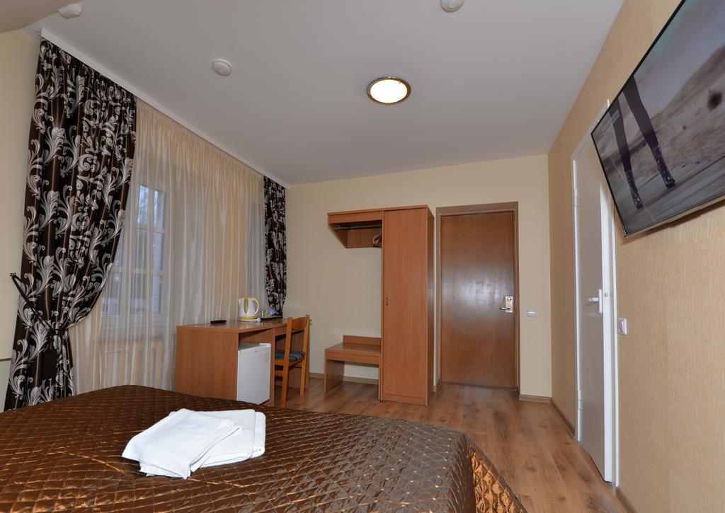 Raze Hotel Паланга Екстериор снимка