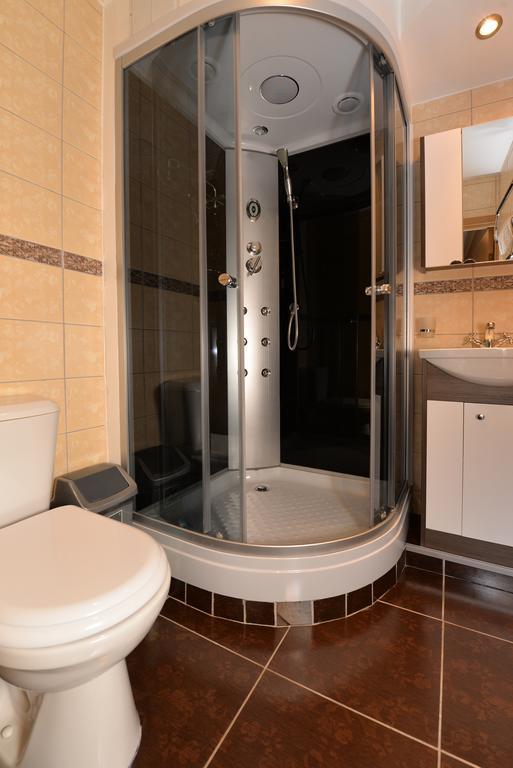 Raze Hotel Паланга Екстериор снимка